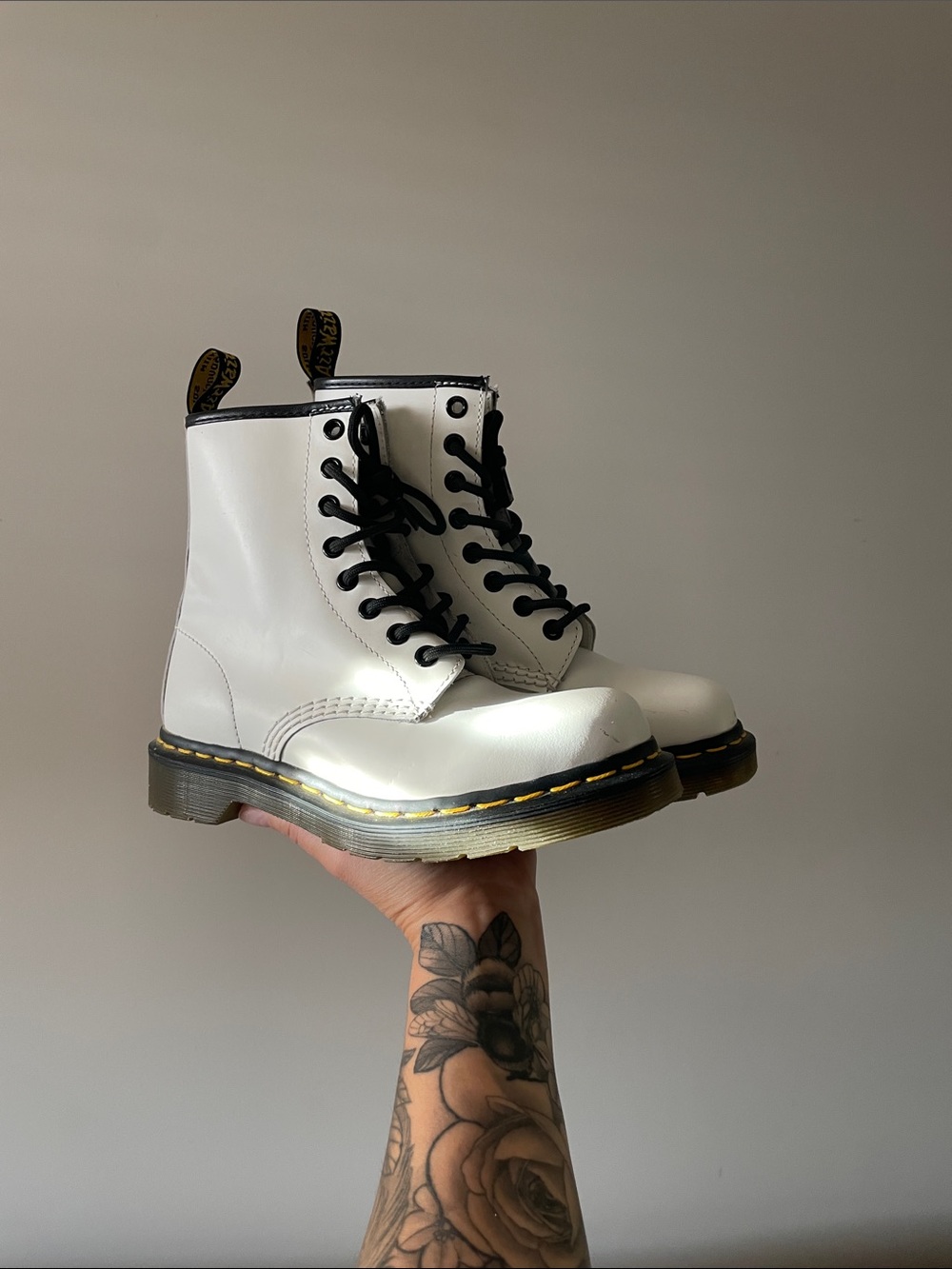Dr. Martens 1460 White smooth Leather Combat Boots with Black Laces (36 Eu/5 US)